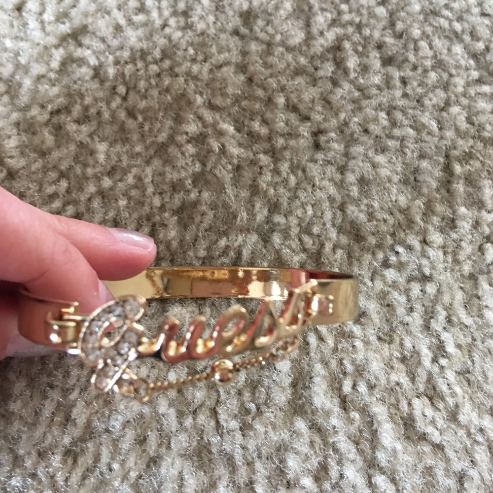 Guess bracelets - Picture 2 of 4